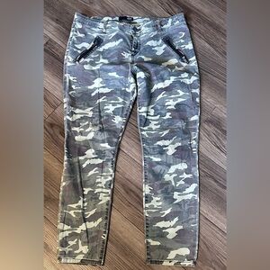 NWT Kut From The Kloth Connie Ankle Skinny Olive Camo Jeans 16